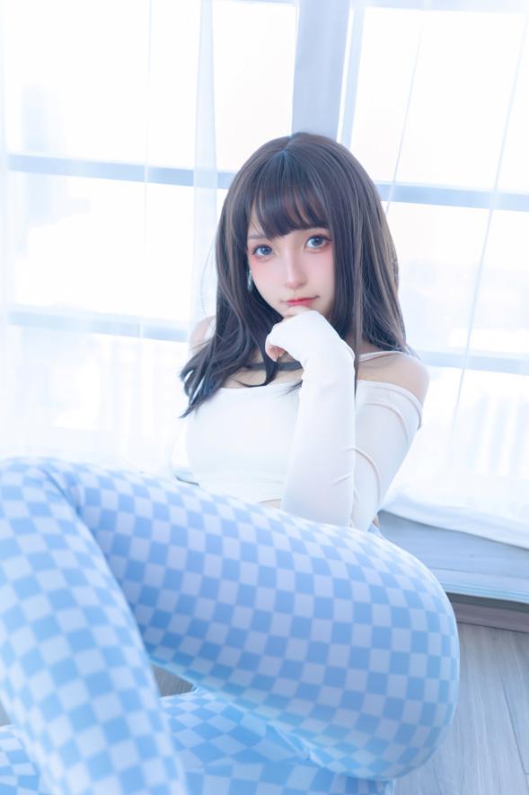 神楽坂真冬 – NO.95 蓝白格[75P/172MB]