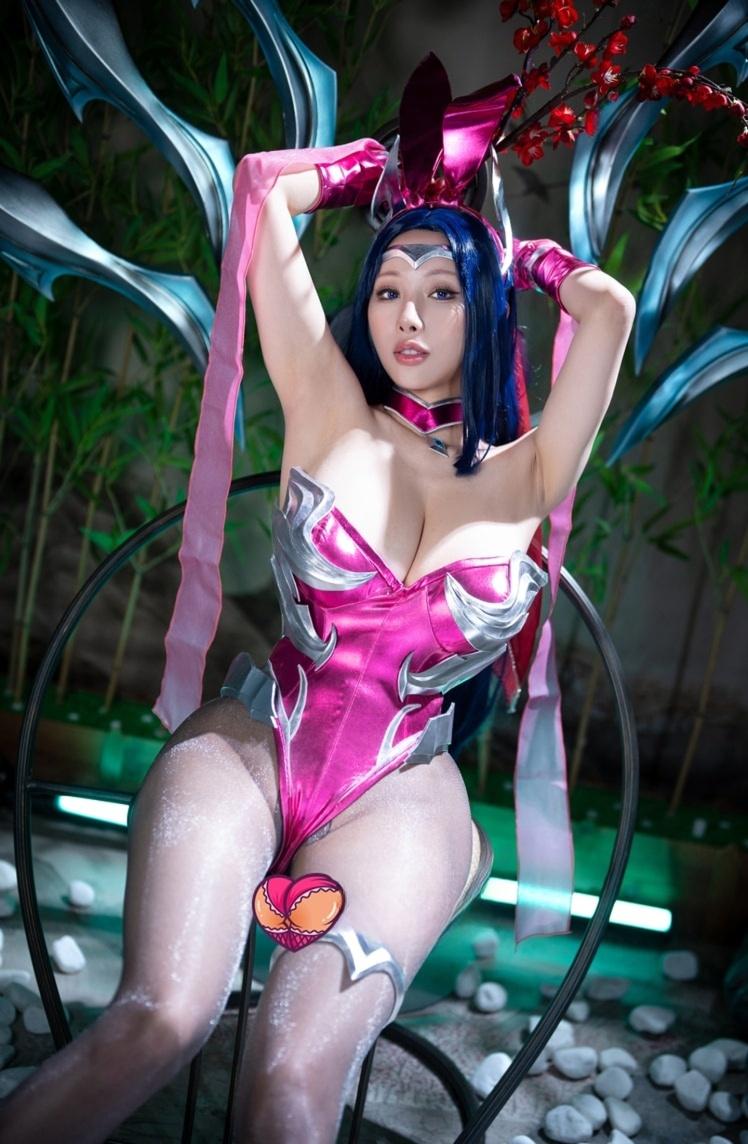 雨波HaneAme – LOL 伊瑞莉雅 兔女郎-完美佳人