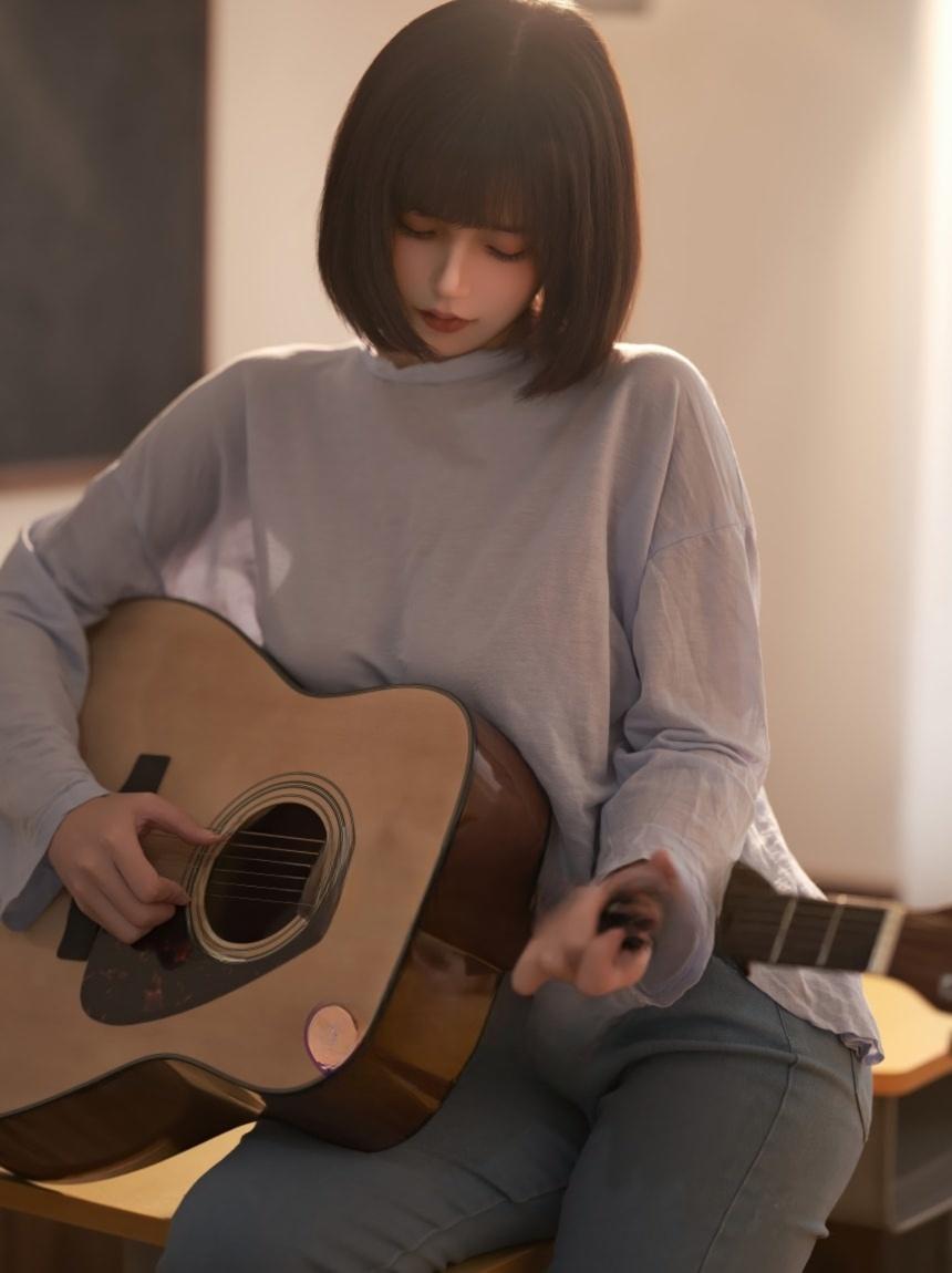 小仓千代w – 吉他少女-值得一看