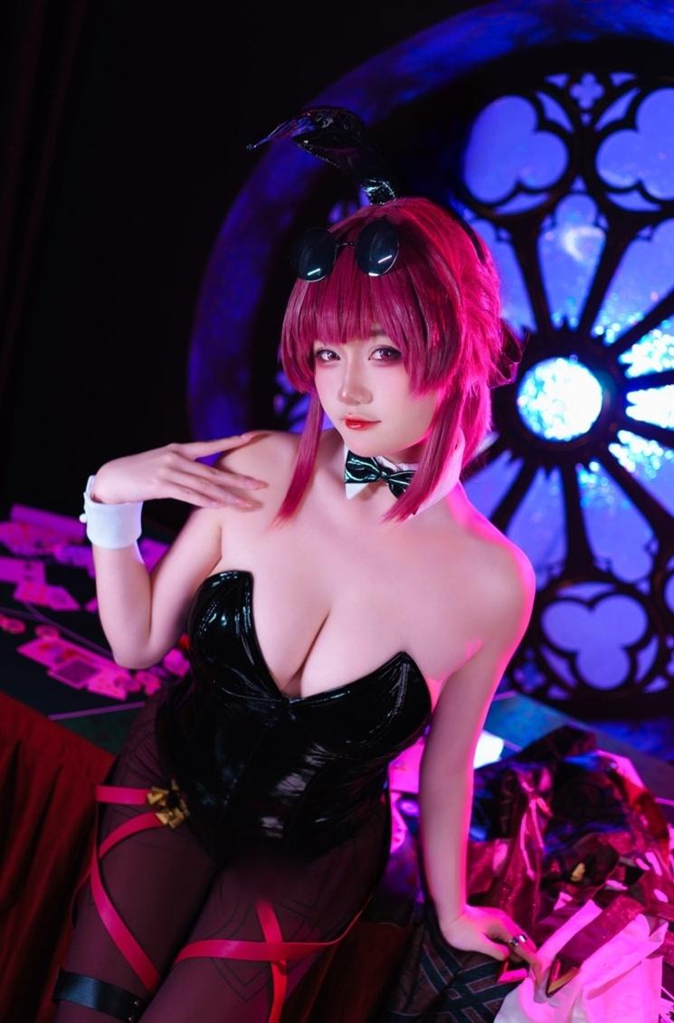 Xiaoyukiko 崩坏 卡芙卡-快来一看